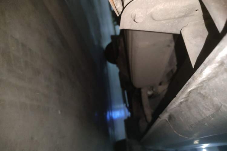 Used Jinbei Hiace X30 2016 1.3L Van Standard Edition DLCG12 Chassis Rear Right