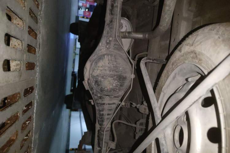 Used Jinbei Hiace X30 2016 1.3L Van Standard Edition DLCG12 Chassis Rear