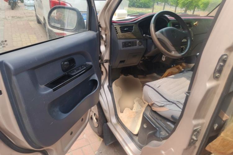 Used Jinbei Hiace X30 2016 1.3L Van Comfort Edition DLCG12 Driver Seat