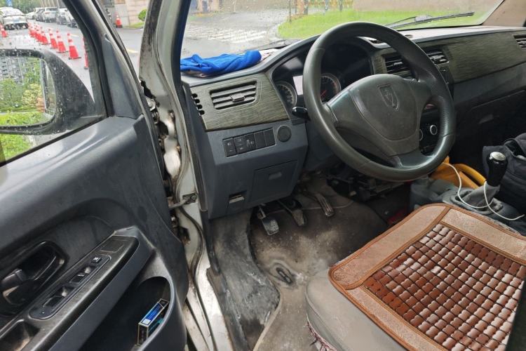 Used Jinbei Hiace X30 2016 1.3L Van Comfort Edition DLCG12 Driver Seat