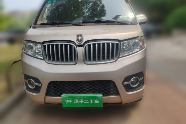 Used Jinbei Hiace X30 2016 1.3L Van Comfort Edition DLCG12 Front