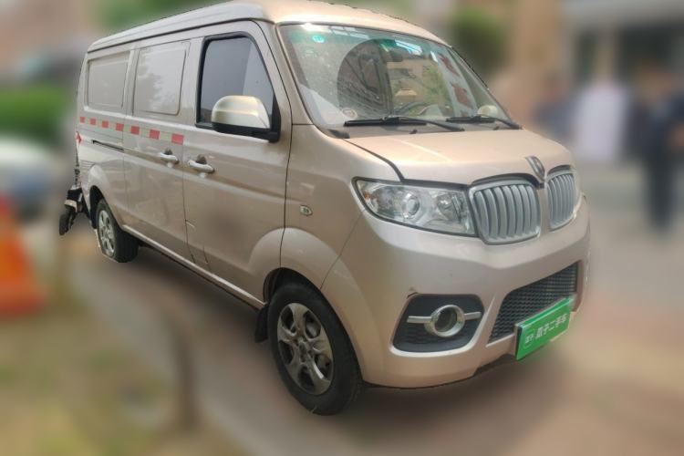 Used Jinbei Hiace X30 2016 1.3L Van Comfort Edition DLCG12 Front Right 45 Deg