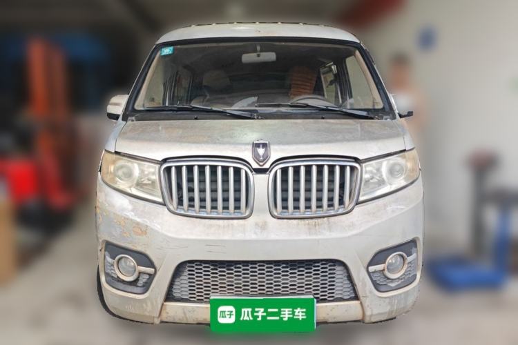 Used Jinbei Hiace X30 2016 1.3L Van Standard Edition DLCG12 Front