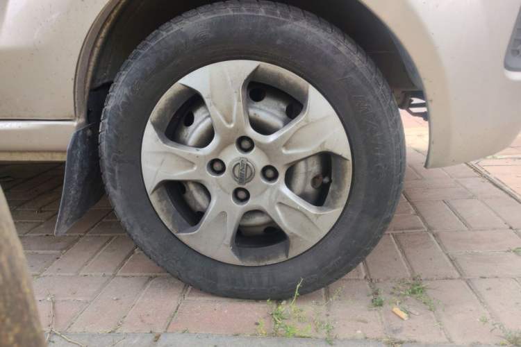 Used Jinbei Hiace X30 2016 1.3L Van Comfort Edition DLCG12 Right Front Wheel Hub