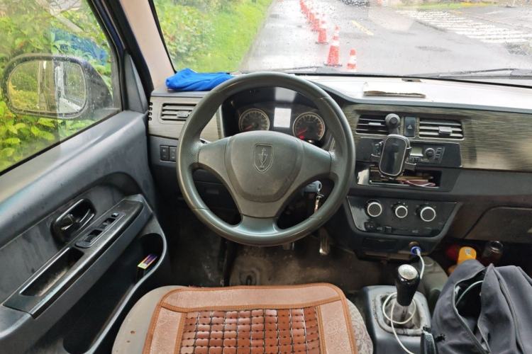 Used Jinbei Hiace X30 2016 1.3L Van Comfort Edition DLCG12 Steering Wheel