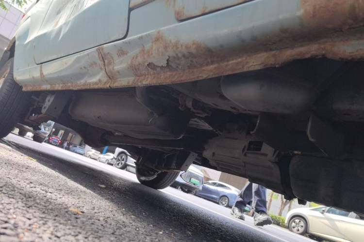 Used Jinbei Hiace X30 2016 1.3L Comfort Model CNG Chassis Front Right