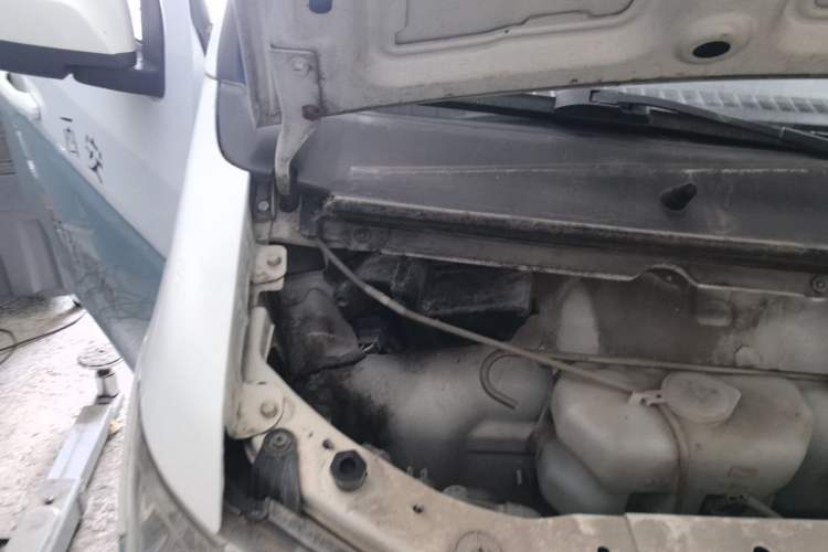 Used Jinbei Hiace X30 2016 1.3L Van Comfort Edition DLCG12 Engine Bay Right