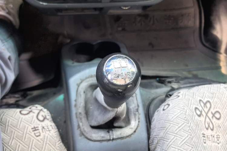 Used Jinbei Hiace X30 2016 1.3L Comfort Model CNG Gear Lever