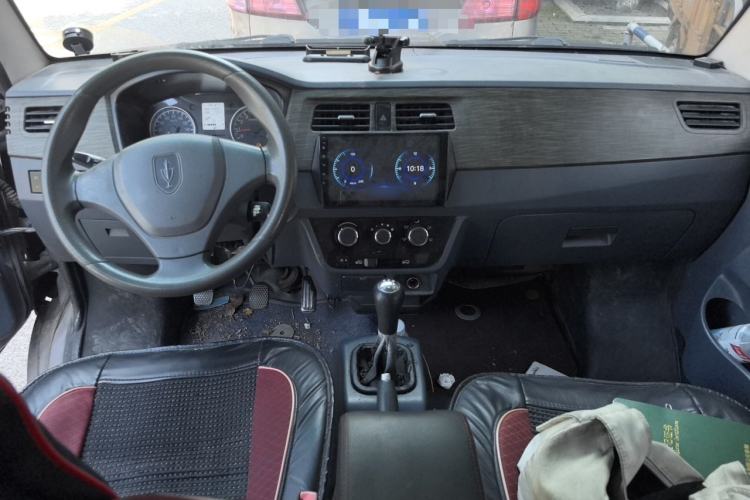 Used Jinbei Hiace X30 2017 1.5L Comfort Model DLCG14 Center Console