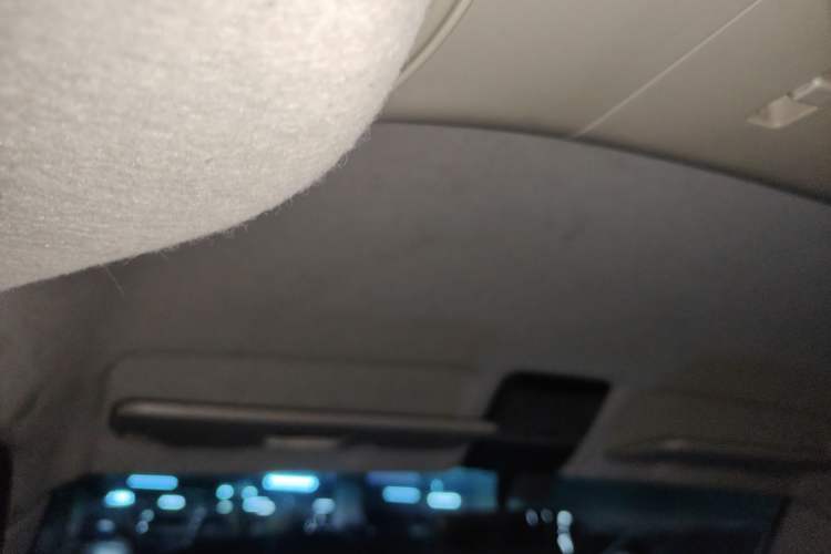 Used Jinbei Hiace X30 2017 1.5L Comfort Model DLCG14 Headliner