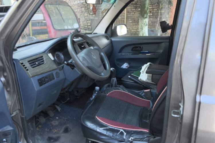 Used Jinbei Hiace X30 2017 1.5L Comfort Model DLCG14 Left Front Seat