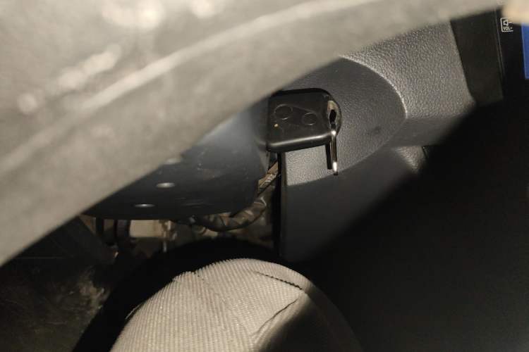 Used Jinbei Hiace X30 2017 1.5L Comfort Model DLCG14 Vehicle Key