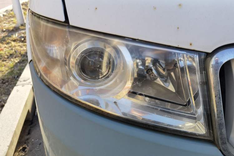 Used Jinbei Hiace X30 2017 1.5L Comfort Model DLCG14 Right Front Headlight