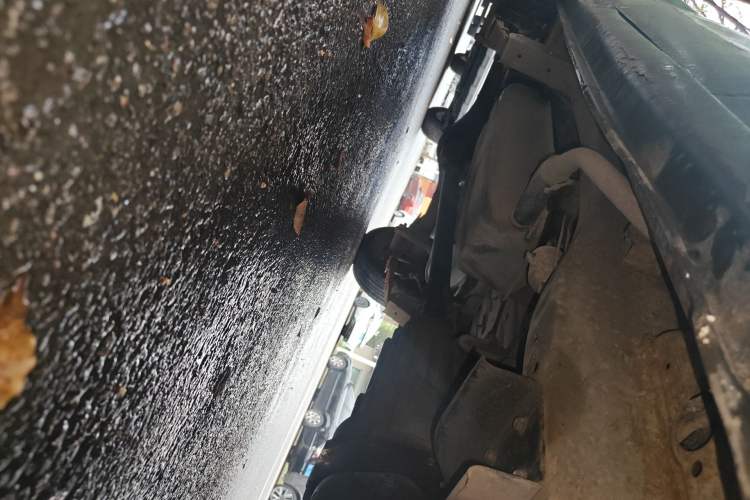 Used Jinbei Hiace X30 2018 1.3L Comfort Model DLCG12 Chassis Front Right