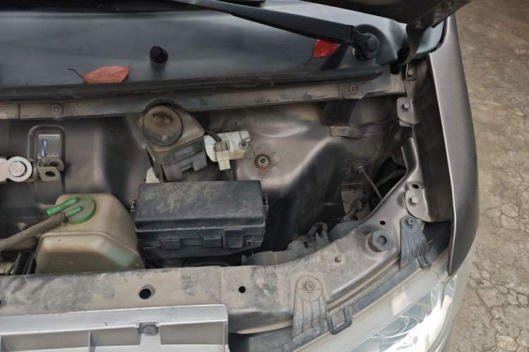 Used Jinbei Hiace X30 2018 1.3L Cargo Van Standard Version DLCG12 Engine Bay Left