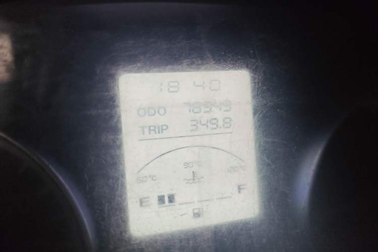 Used Jinbei Hiace X30 2018 1.3L Comfort Model DLCG12 Odometer Close Up