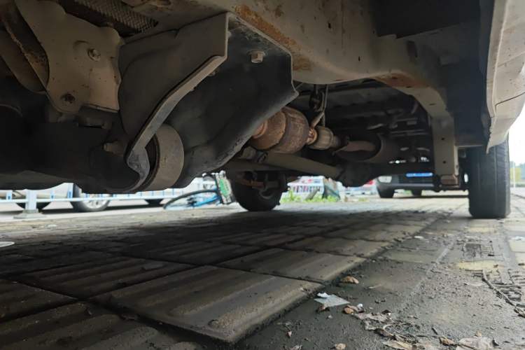 Used Jinbei Hiace X30 2018 1.3L Cargo Van Standard Version DLCG12 Chassis Front Left