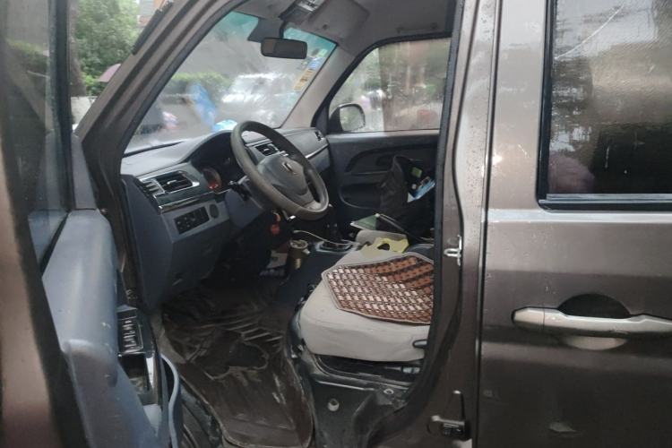 Used Jinbei Hiace X30 2018 1.5L CNG Cargo Van Comfort Model DLCG14 Driver Seat