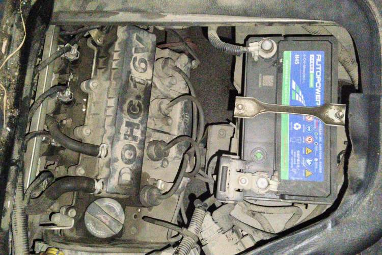 Used Jinbei Hiace X30 2018 1.3L Standard Edition DLCG12 Engine Bay Left