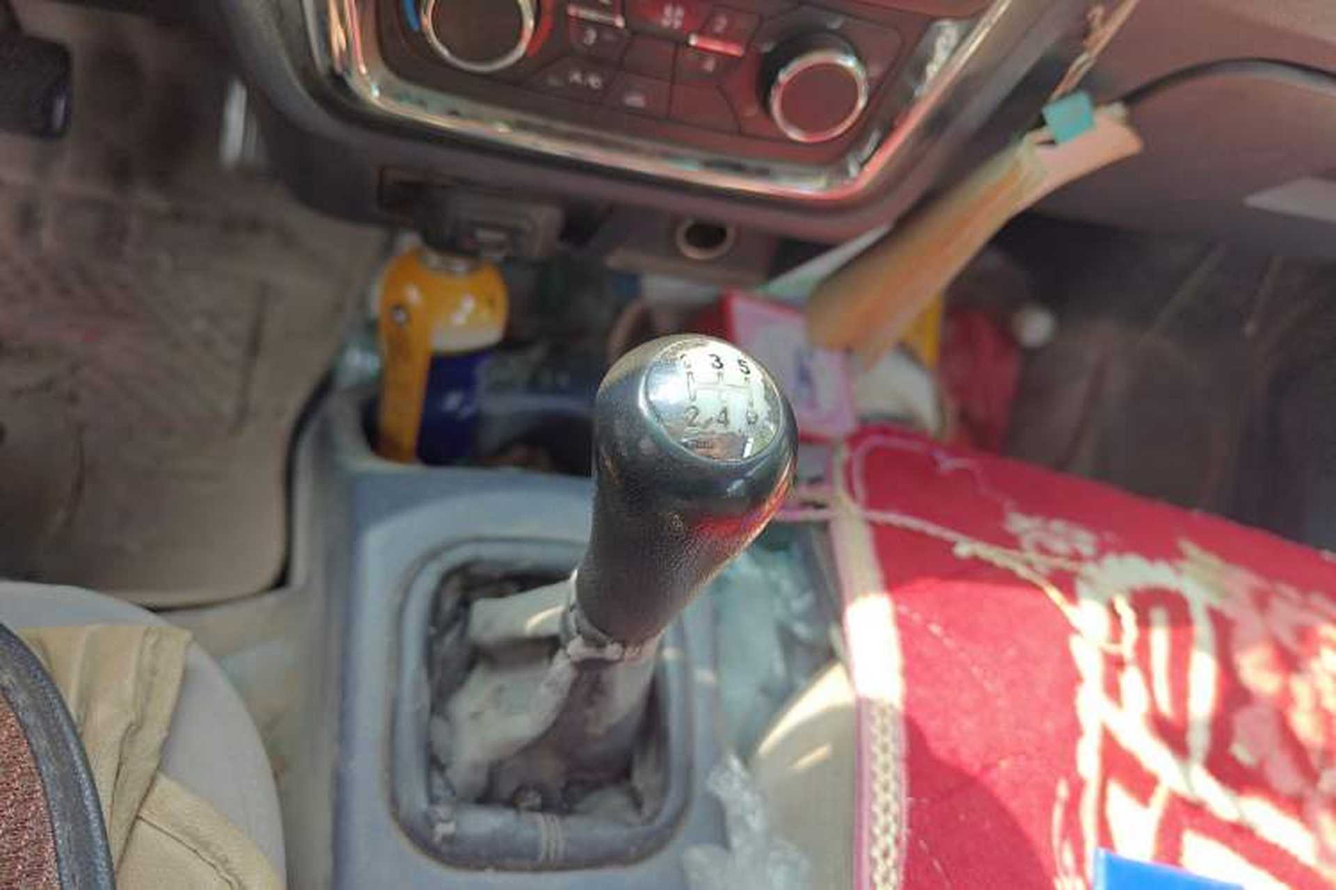 Used Jinbei Hiace X30 2018 1.3L Comfort Model DLCG12 Gear Lever