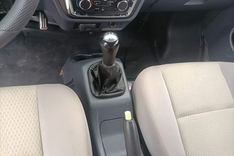 Used Jinbei Hiace X30 2018 1.3L Standard Edition DLCG12 Gear Lever