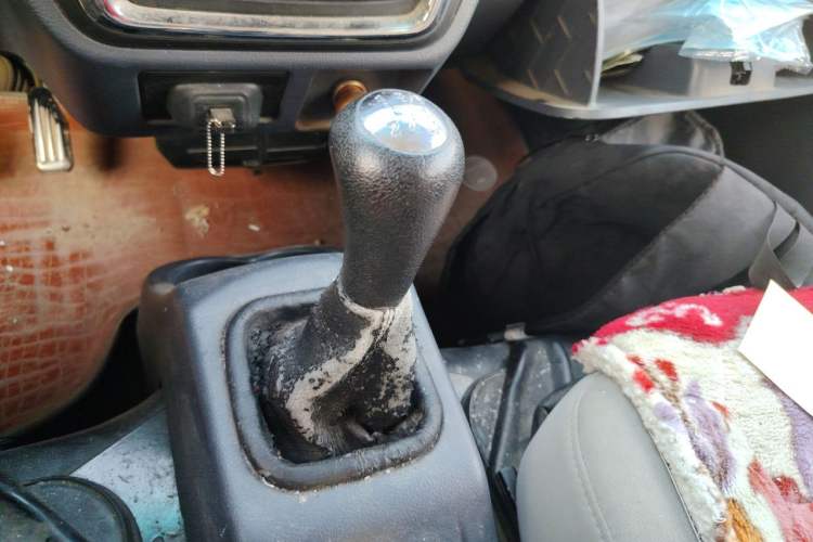 Used Jinbei Hiace X30 2018 1.3L Comfort Model DLCG12 Gear Lever