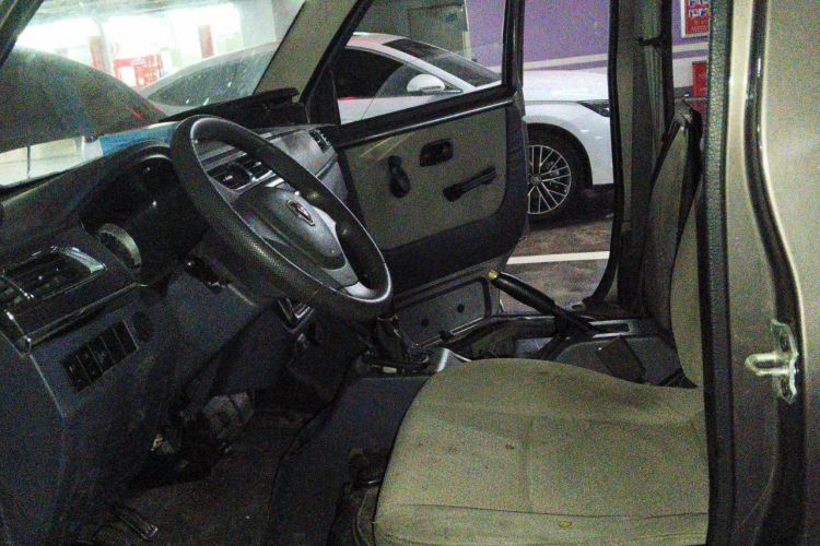 Used Jinbei Hiace X30 2018 1.3L Standard Edition DLCG12 Left Front Seat