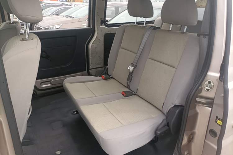 Used Jinbei Hiace X30 2018 1.3L Standard Edition DLCG12 Left Rear Seat