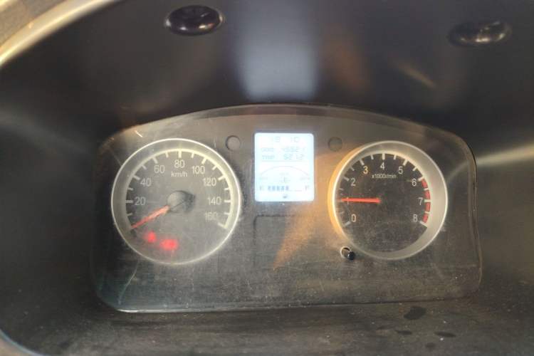 Used Jinbei Hiace X30 2018 1.3L Comfort Model DLCG12 Odometer Close Up