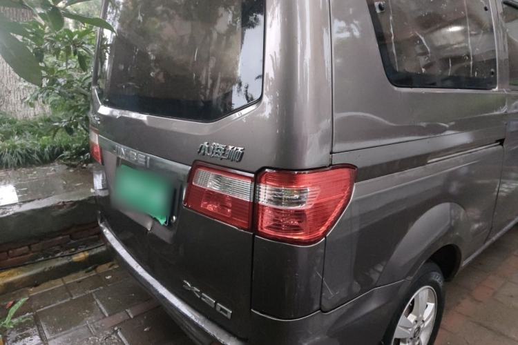 Used Jinbei Hiace X30 2018 1.5L CNG Cargo Van Comfort Model DLCG14 Rear Right 45 Deg