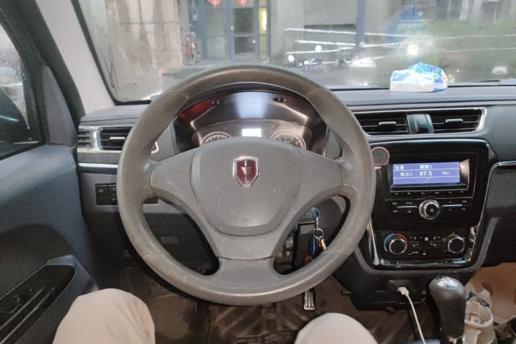Used Jinbei Hiace X30 2018 1.5L CNG Cargo Van Comfort Model DLCG14 Steering Wheel