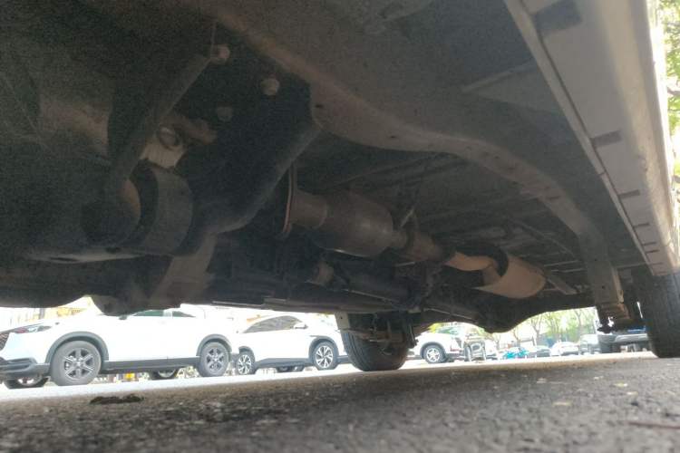 Used Jinbei Hiace X30 2018 1.5L Cargo Van Comfort Model DLCG14 Chassis Front Left