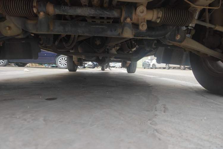 Used Jinbei Hiace X30 2018 1.5L Comfort Model DLCG14 Chassis Front