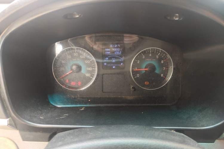 Used Jinbei Hiace X30 2018 1.5L Comfort Model DLCG14 Odometer Close Up