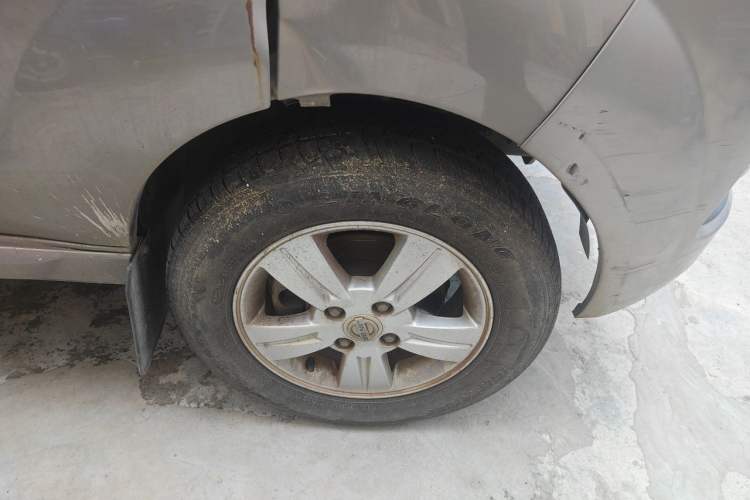 Used Jinbei Hiace X30 2018 1.5L Comfort Model DLCG14 Right Front Wheel Hub