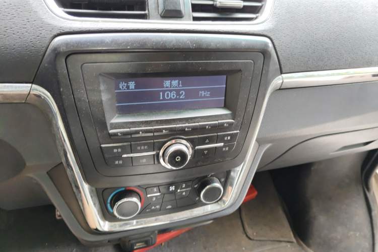 Used Jinbei Hiace X30 2018 1.3L Standard Edition DLCG12 Audio And AC Panel
