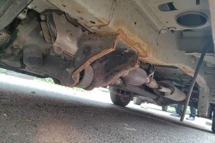 Used Jinbei Hiace X30 2018 1.3L Standard Edition DLCG12 Chassis Front Left