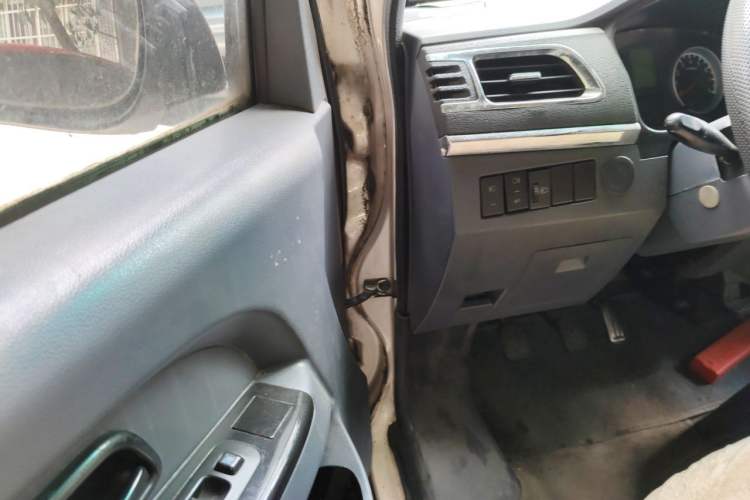 Used Jinbei Hiace X30 2018 1.3L Standard Edition DLCG12 Driver Seat