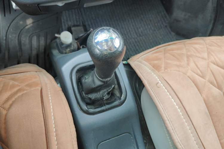 Used Jinbei Hiace X30 2018 1.3L Standard Edition DLCG12 Gear Lever