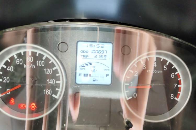 Used Jinbei Hiace X30 2018 1.3L Standard Edition DLCG12 Odometer Close Up