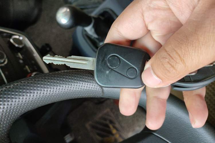 Used Jinbei Hiace X30 2018 1.3L Comfort Model DLCG12 Vehicle Key