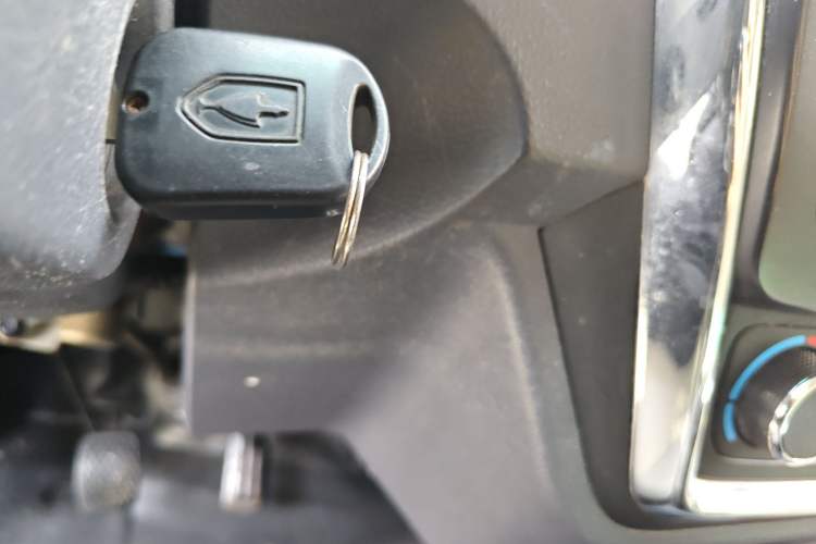 Used Jinbei Hiace X30 2018 1.3L Standard Edition DLCG12 Vehicle Key