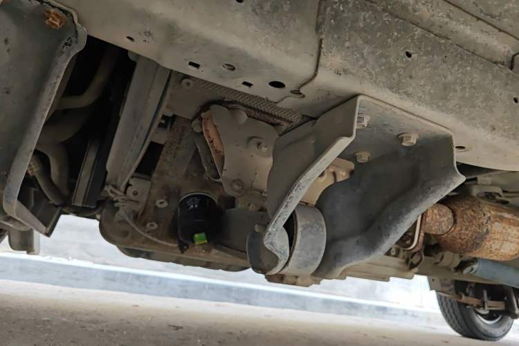 Used Jinbei Hiace X30 2018 1.3L Comfort Model DLCG12 Chassis Front Left