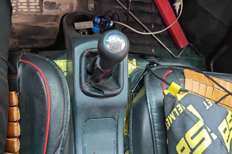 Used Jinbei Hiace X30 2018 1.3L Comfort Model DLCG12 Gear Lever