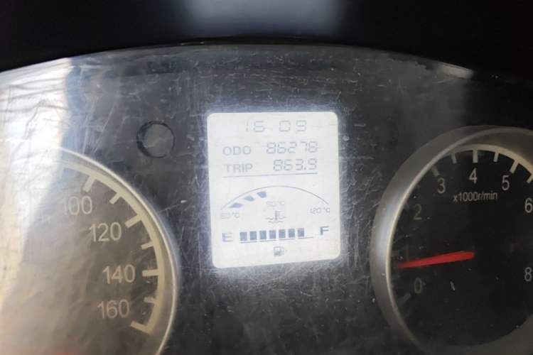Used Jinbei Hiace X30 2018 1.3L Comfort Model DLCG12 Odometer Close Up