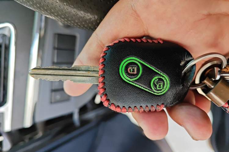 Used Jinbei Hiace X30 2018 1.3L Comfort Model DLCG12 Vehicle Key