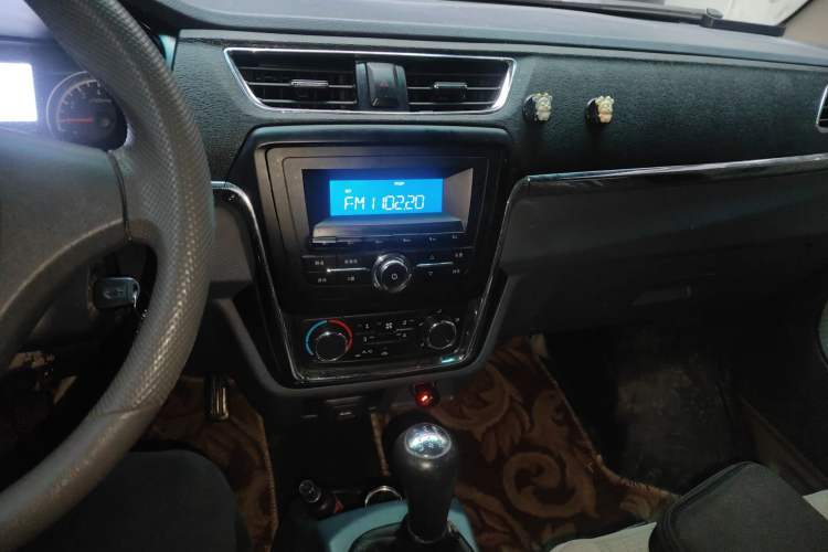 Used Jinbei Hiace X30 2018 1.3L Standard Edition DLCG12 Audio And AC Panel