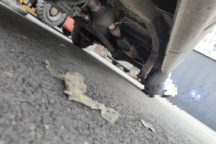 Used Jinbei Hiace X30 2018 1.3L Cargo Van Standard Version DLCG12 Chassis Front Left