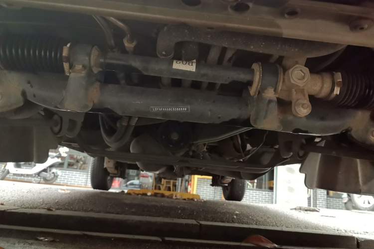 Used Jinbei Hiace X30 2018 1.5L Comfort Model DLCG14 Chassis Front