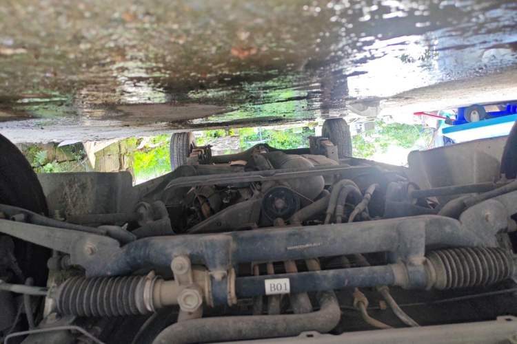 Used Jinbei Hiace X30 2018 1.3L Standard Edition DLCG12 Chassis Front